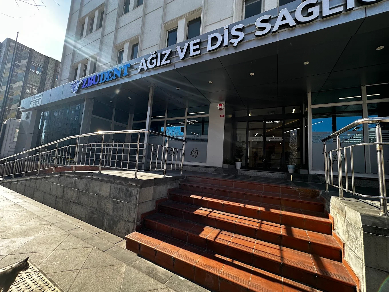 ÖzbuDent Bahçelievler Şubesi